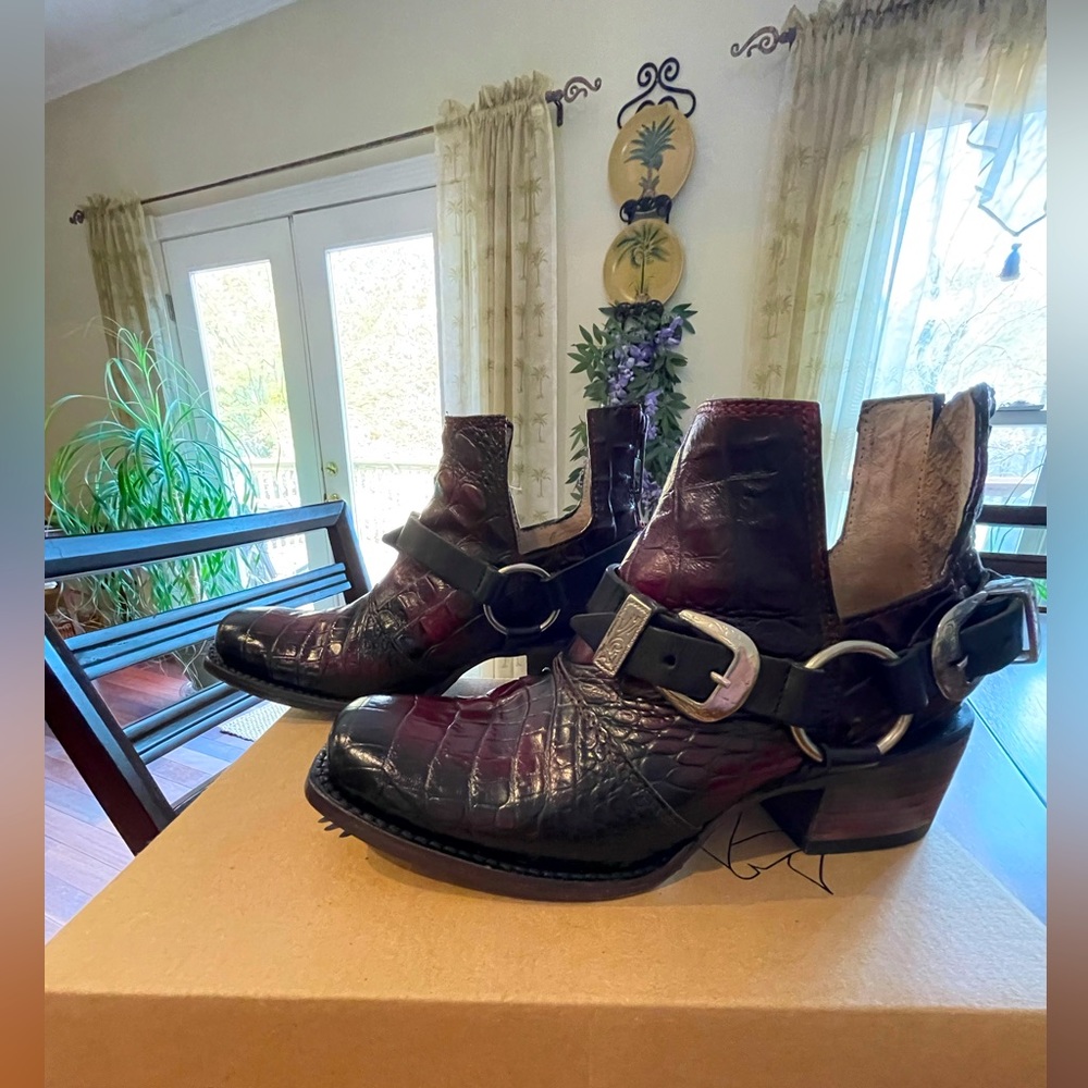 Freebird “Truce” Red Croco Booties